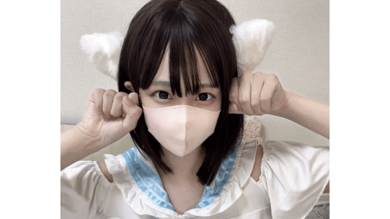 Stripchat aki_zzz – Curvy Japanese Beauty Known for H-Cup Style and Cosplay