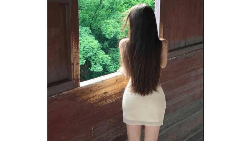 Stripchat lulu-789 slim waist leading to shapely big booty back view